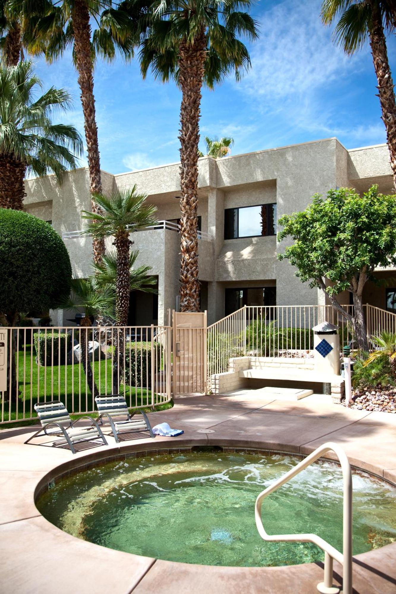 Desert Isle Resort Palm Springs Exterior foto